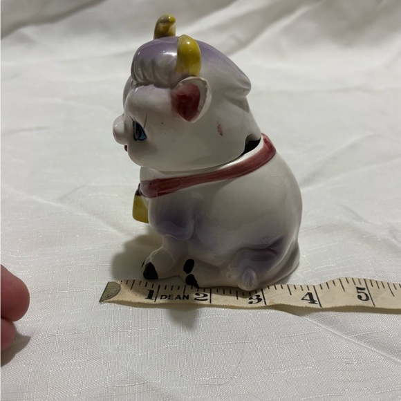 Vintage “Elsie the Cow” Ceramic Sugar Dish, Creamer, Salt and Pepper Shaker Set - Picture 14 of 14
